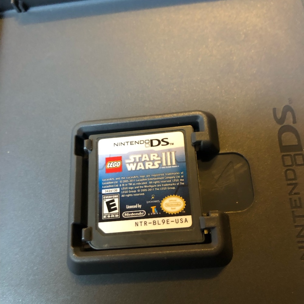 LEGO Star Wars III: The Clone Wars (Nintendo DS, 2011) no manual TESTED - Picture 4 of 4
